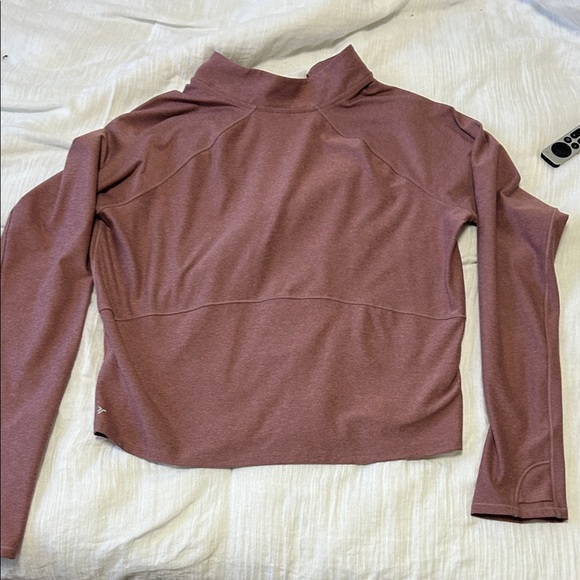 Old Navy Women's Mauve Long Sleeve Quarter Zip - Picture 4 of 4